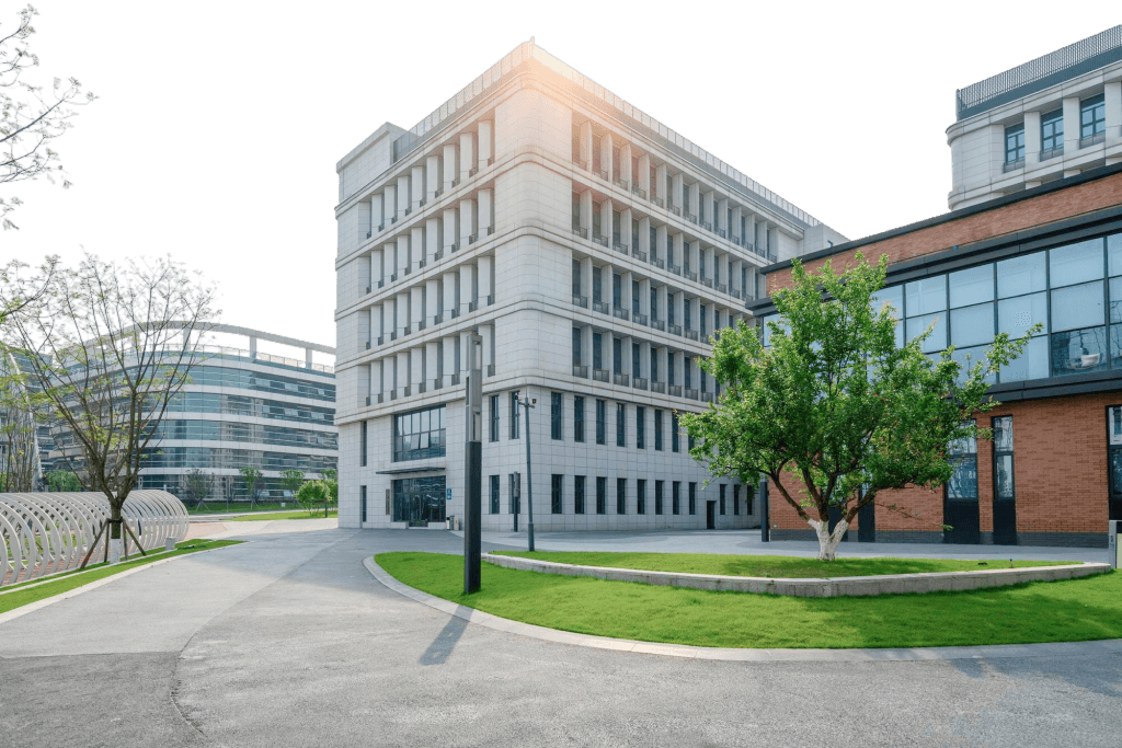 Toronto Mandarin School campus building
